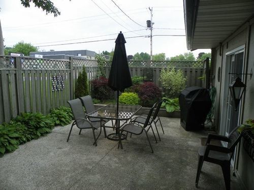 Lakeview & Motel 2*